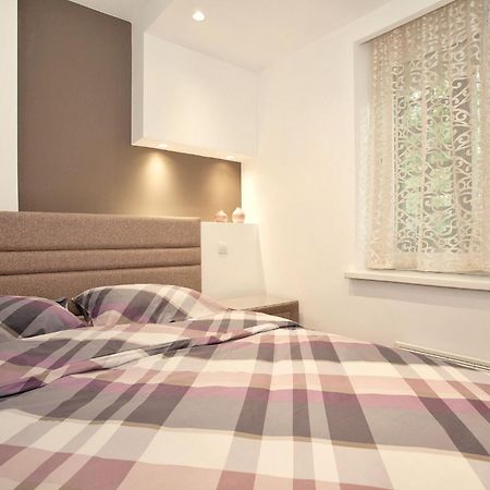 Hostgost Selected Suites - Skadarlija Square Βελιγράδι Εξωτερικό φωτογραφία